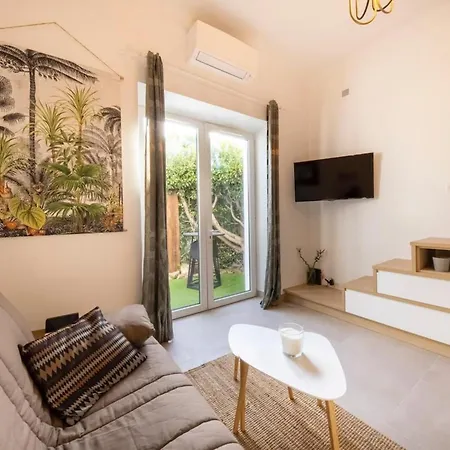 Feriehus 06y1 - Beautiful Modern T2 With Terrace Juan-les-Pins