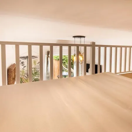 06y1 - Beautiful Modern T2 With Terrace Feriehus