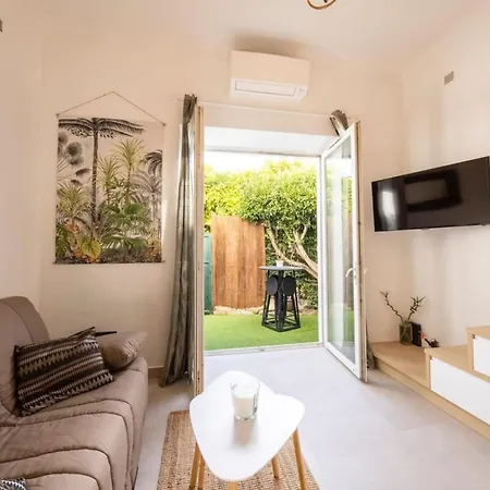 06y1 - Beautiful Modern T2 With Terrace Semesterbostad
